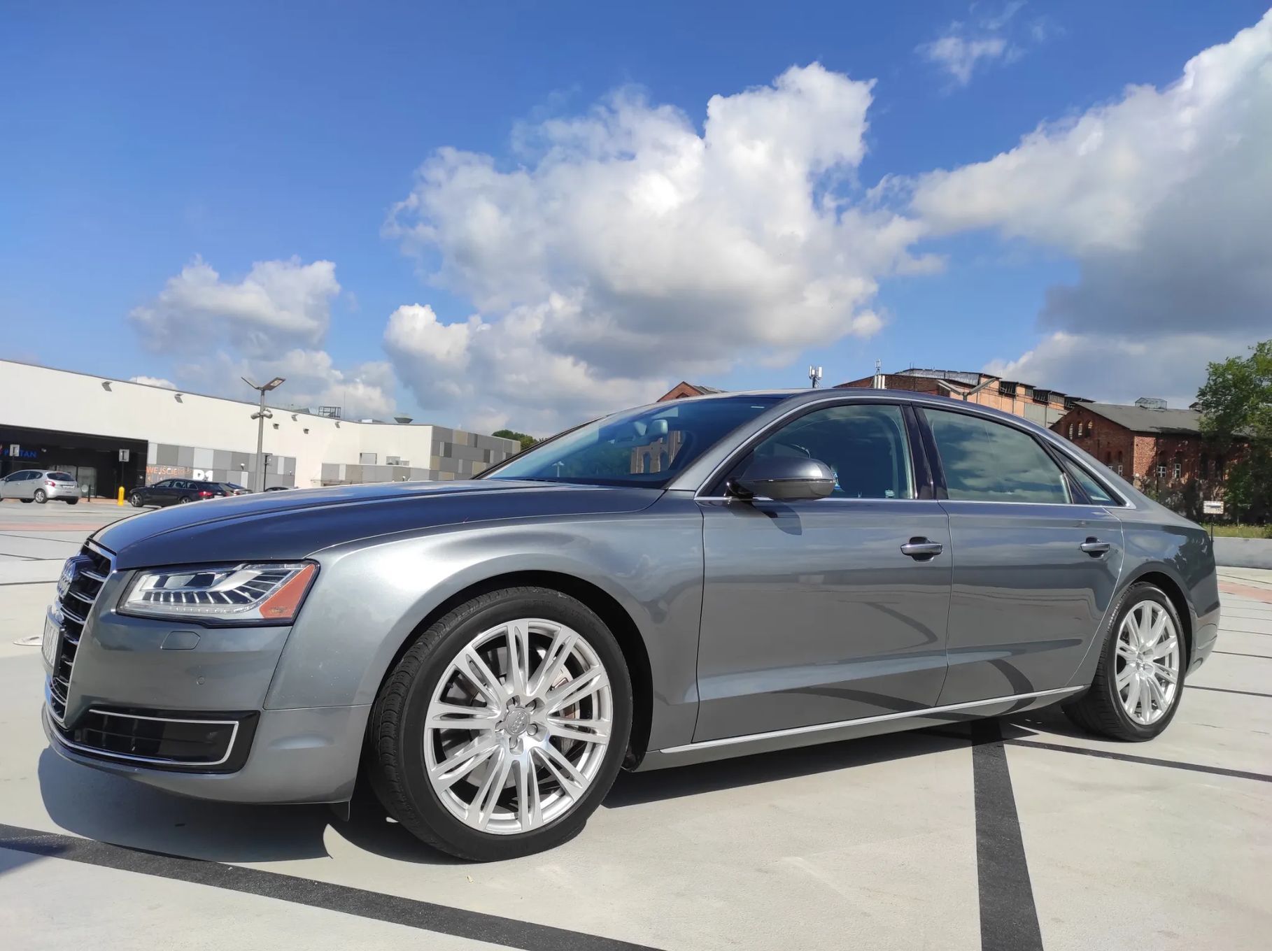 Audi A8 Audi A8 Long Quattro