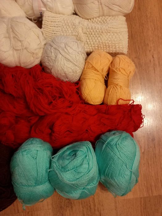 Włóczka 70 motków- 7 kg