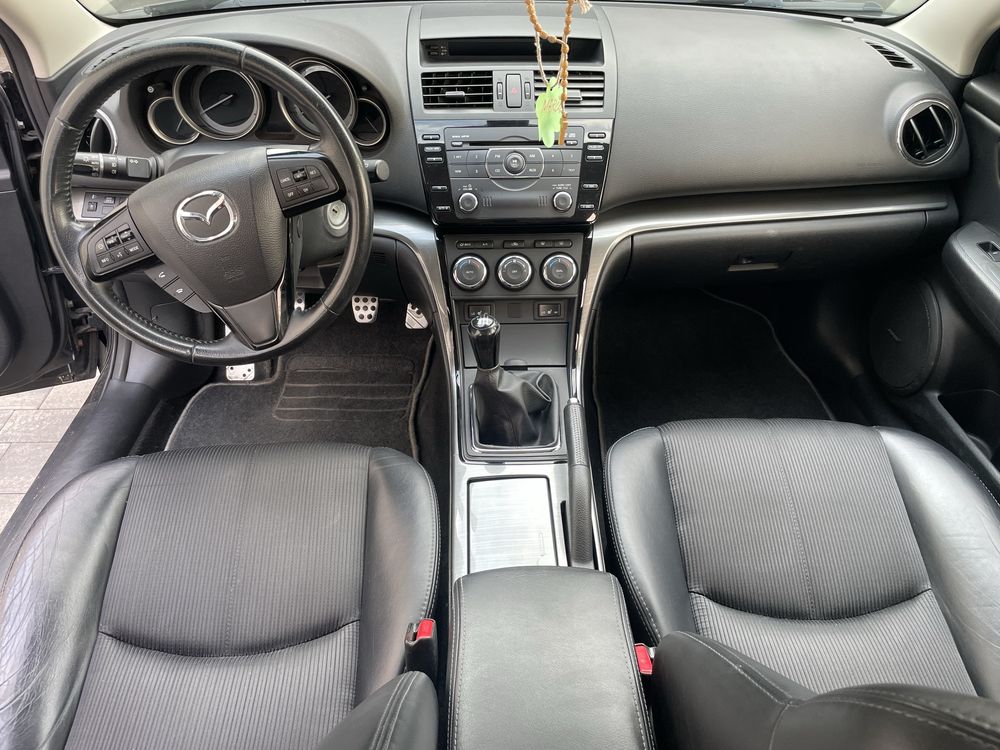 Mazda 6 2011  2.0 benzyna Zadbana