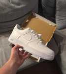 meskie air force biale sneakersy force 1 nike 43