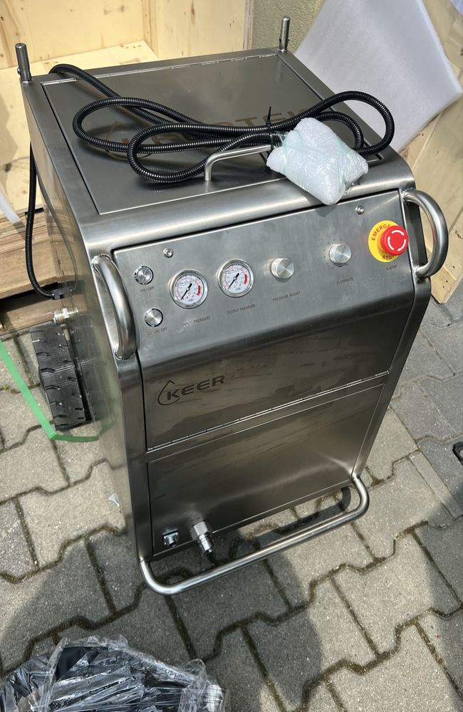 Maszyna do czyszczenia suchym lodem Keertek Dry Ice Blasting Machine