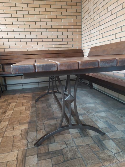 Стіл та лави,набір меблів садових,дерево та метал