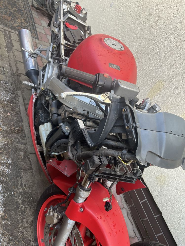 Honda VFR 750 rc36/1 rc36/2 zbiorniki paliwa baki kranik