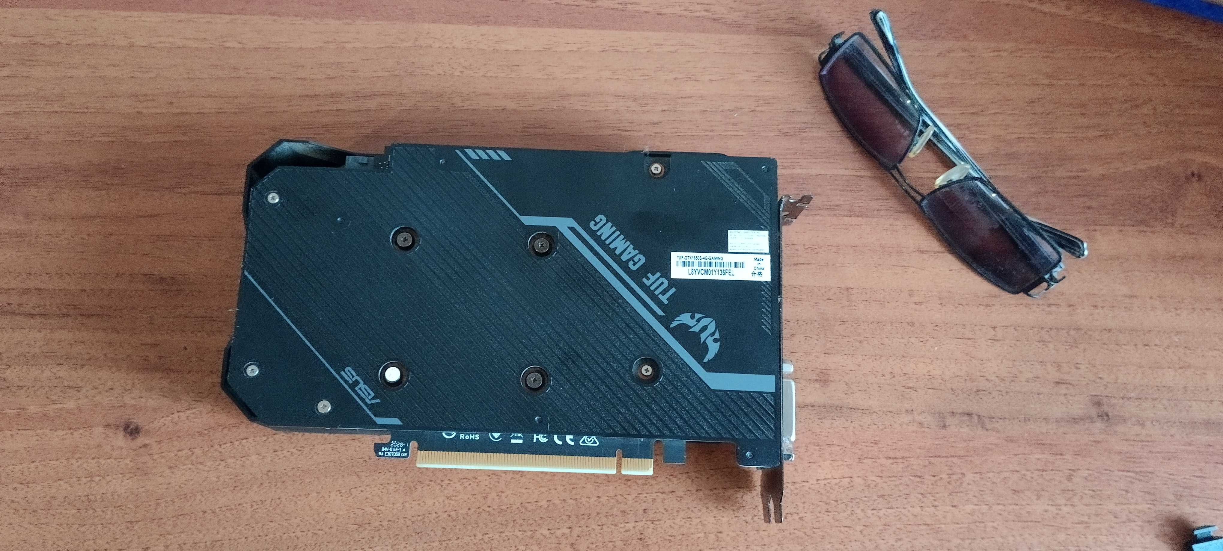 Видеокарта Asus GeForce GTX 1650 Super 4 Gb (TUF-GTX1650S-O4G-Gaming)