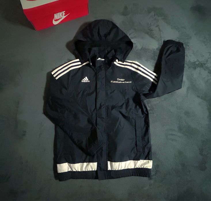 Курточка з мембраною Adidas