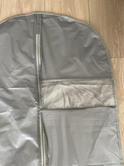 Pokrowiec na sukienkę