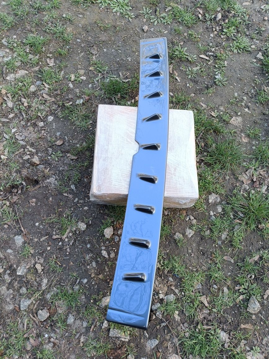 Спойлер (гребінь) Lancer 10