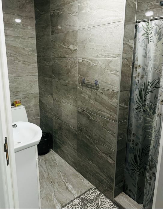 Оренда затишної новенької 2-кімнатної квартири апартаментів подобово