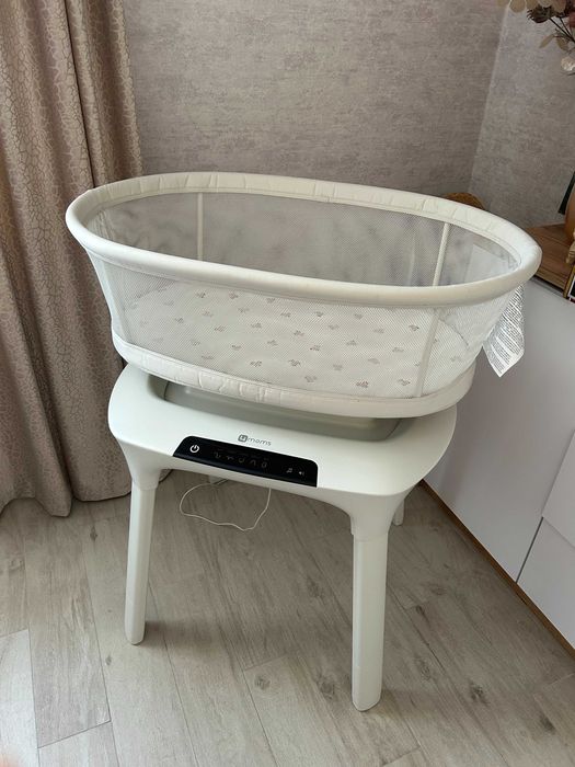 Люлька, колиска, ліжечко 4moms MamaRoo Sleep Bassinet