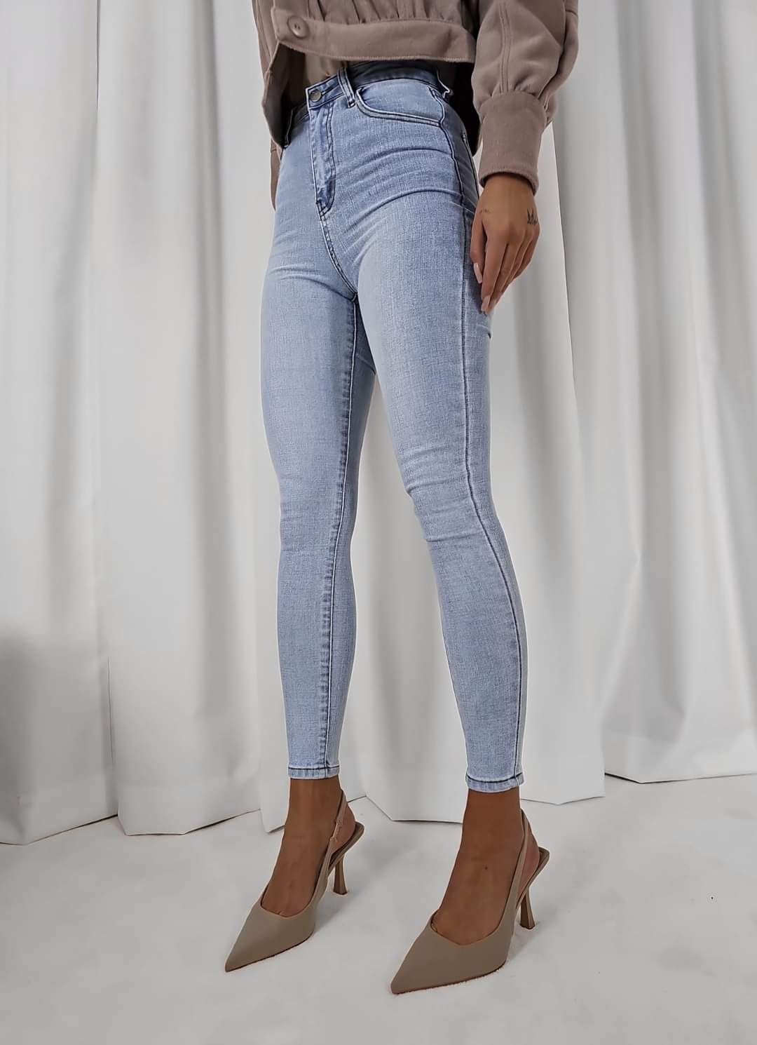Spodnie jeansy By Me XS S M L niebieskie