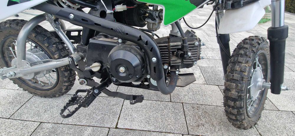 Cross mini  STORM 70 cc AUTOMAT MINI PIT BIKE 10" kros mini Storm V2