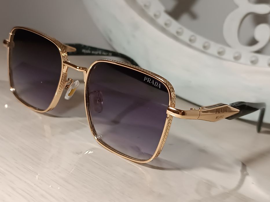 Брендові жіночі окуляри  PRADA. Нові