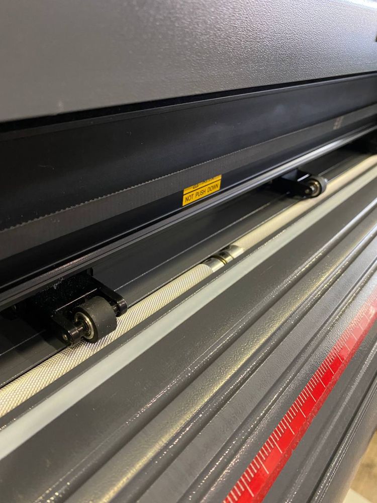Режущий плоттер Seiki tech SK 870T