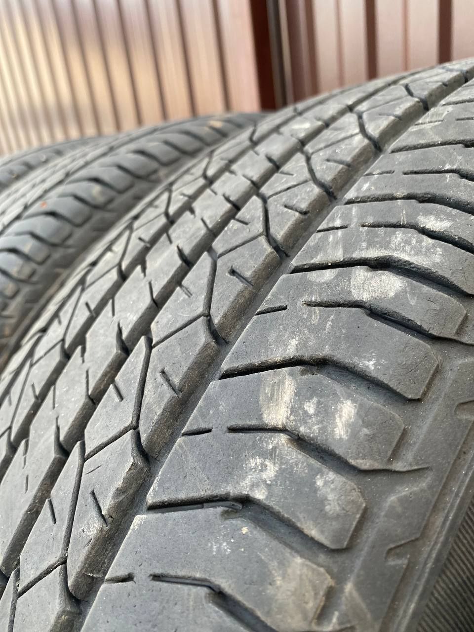 Шини літні dunlop 235/55 R18 2021 року.