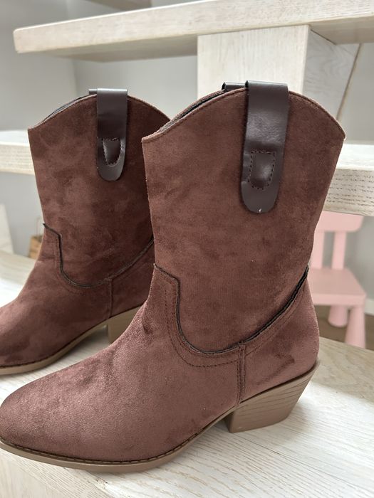 Botas senhora (novas)