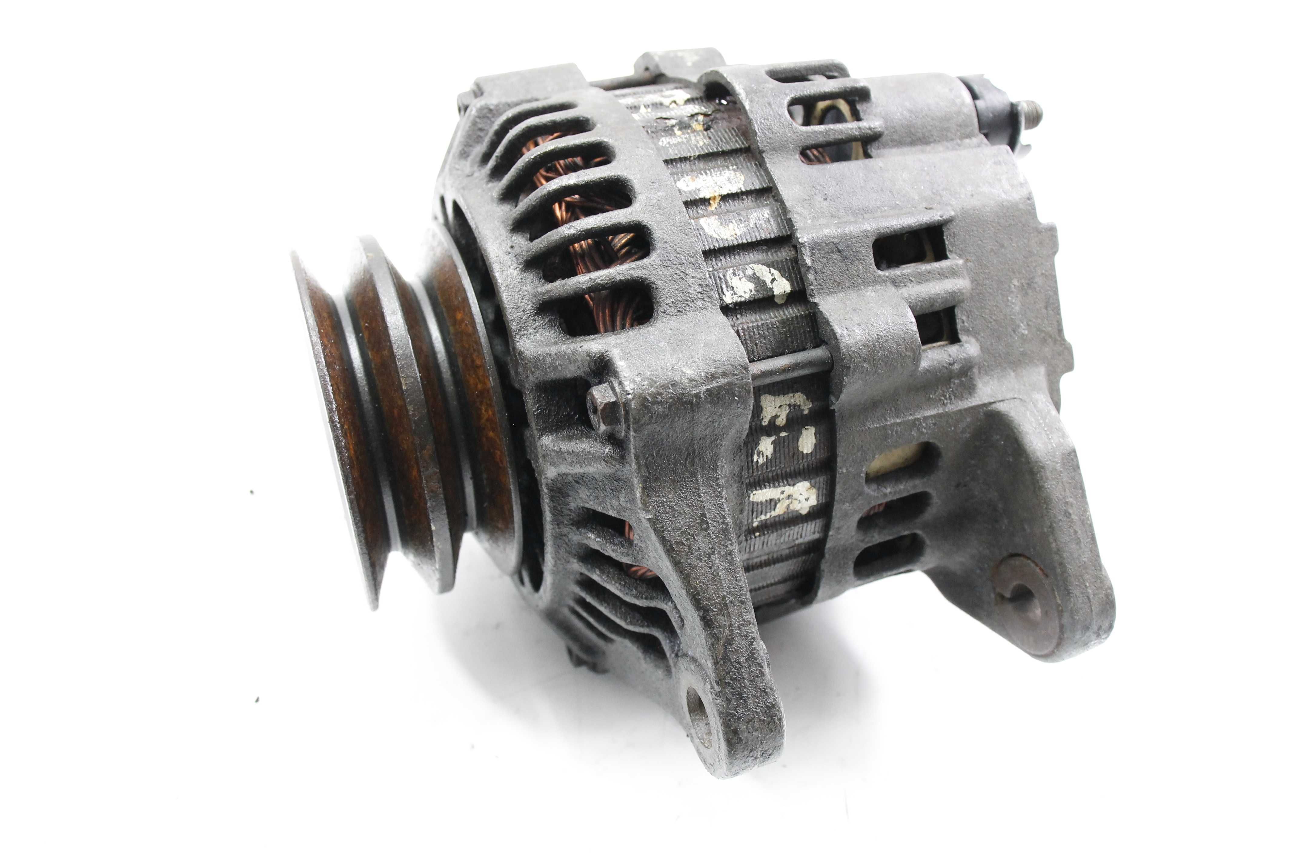 Alternator koło pasowe prądnica Isuzu Trooper 3.0 Dti 4JX1 Monterey