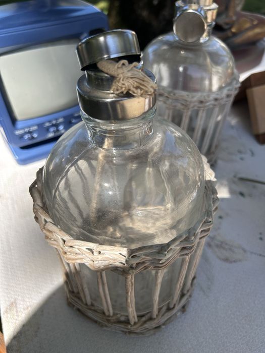 Lanternas de exterior a parafina (duas)