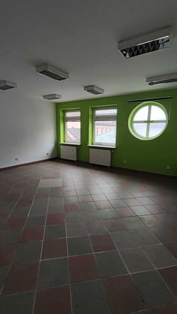 Wynajmę lokal biurowo-usługowy 30m2 w centrum przy Deptaku