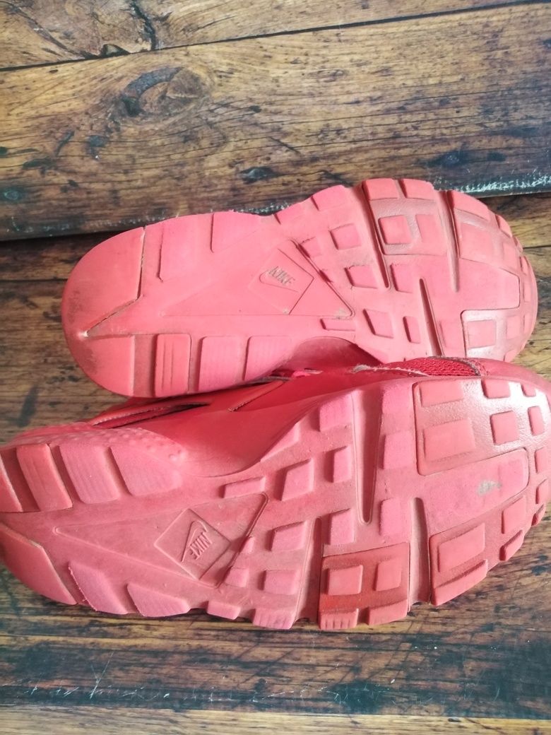 Nike huarache buty czerwone red 37,5