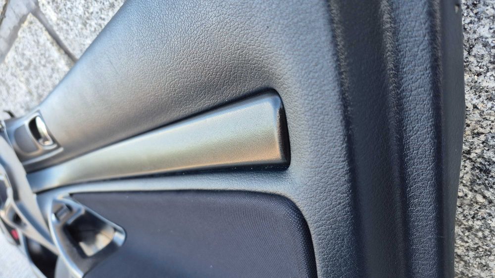 AUDI A4 B5(8D)-Quartelas Portas PRETAS ESTOFADAS NOVO-EXCELENTE ESTADO