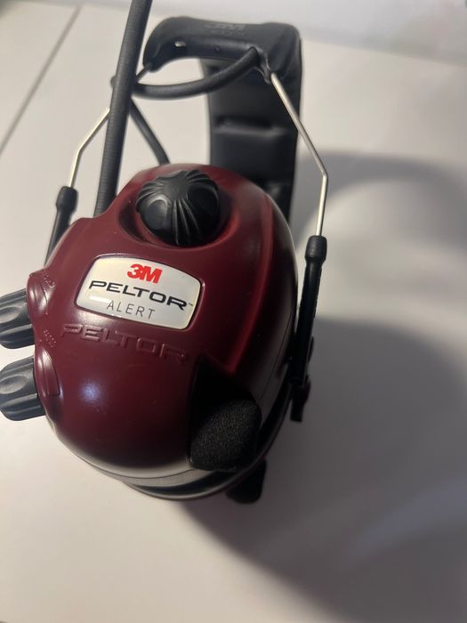 Nauszniki Ochronne z Radiem FM- 3M Peltor Alert