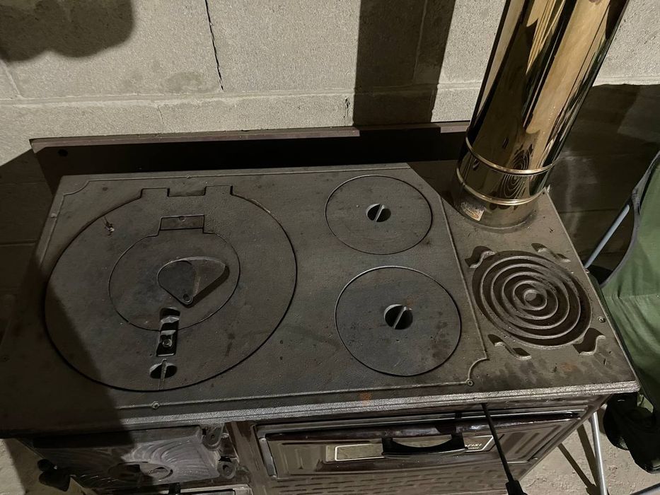 Продам печь с варочной поверхностью