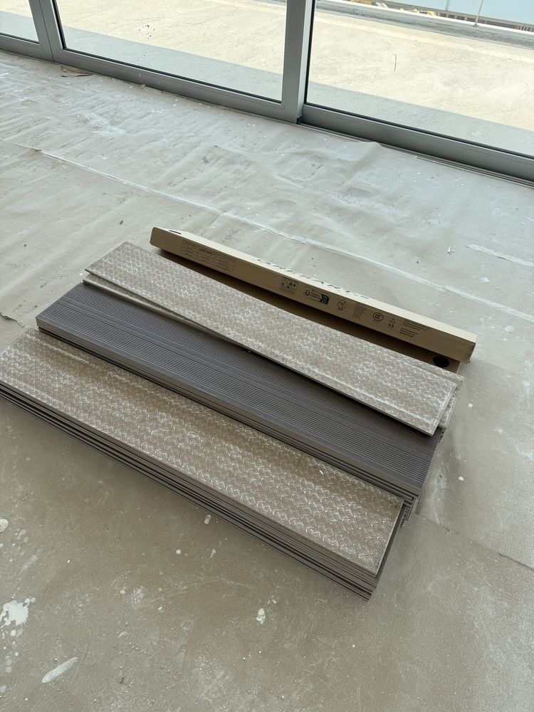 Pavimento ceramico 120 x 20 - Gresart Deck Brown
