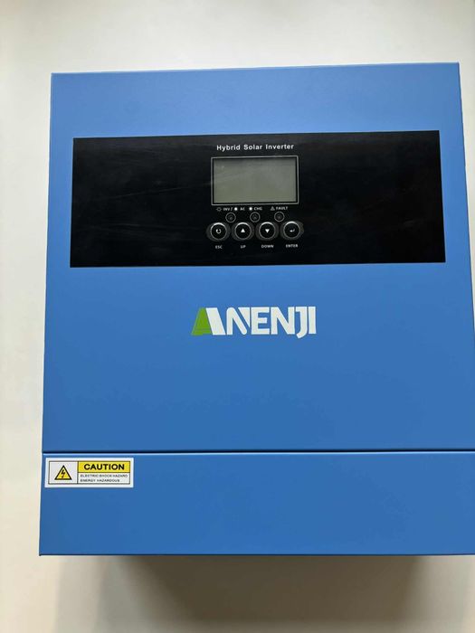 Hybrydowy inwerter solarny z ładowarką MPPT
