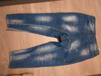 Sprzedam spodnie jeansowe.