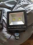 Naswietlacz lampa halogen 100w LED mocny płaski