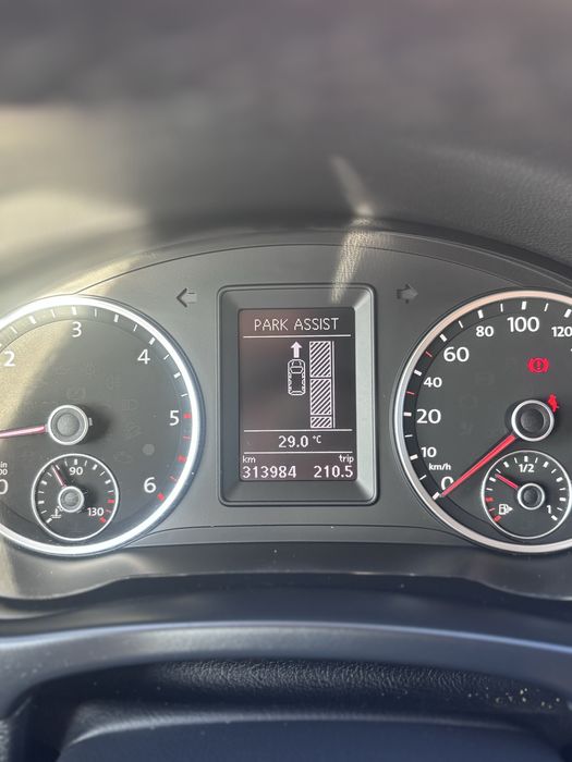 VW  Tiguan 2.0 TDI R-Line