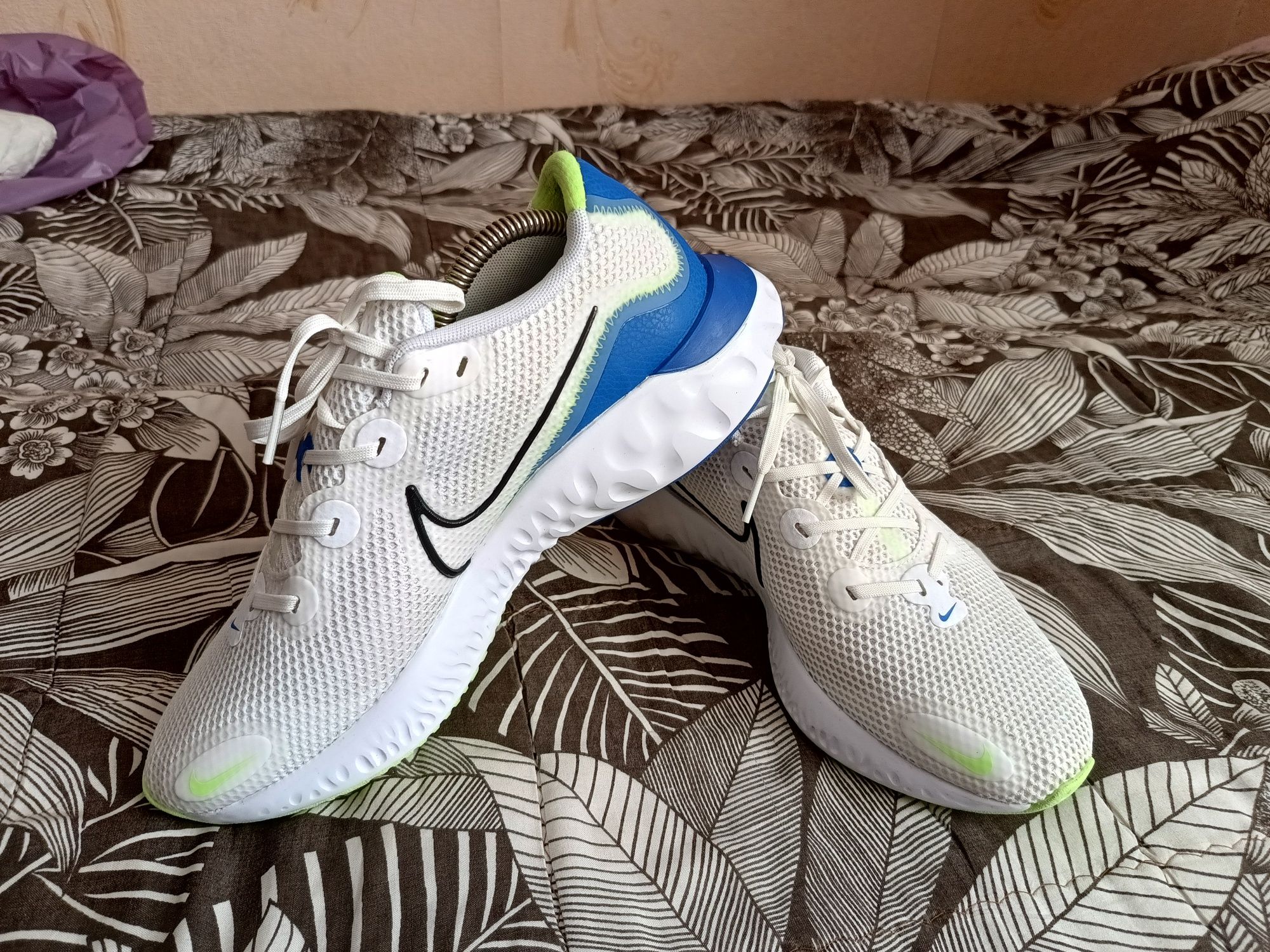 Кросівки Nike Renew Run Racer