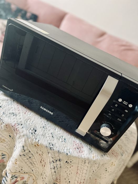 Kuchenka mikrofalowa SAMSUNG 800W