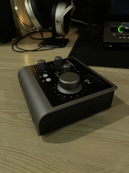 Звуковая карта Audient ID4 MKII