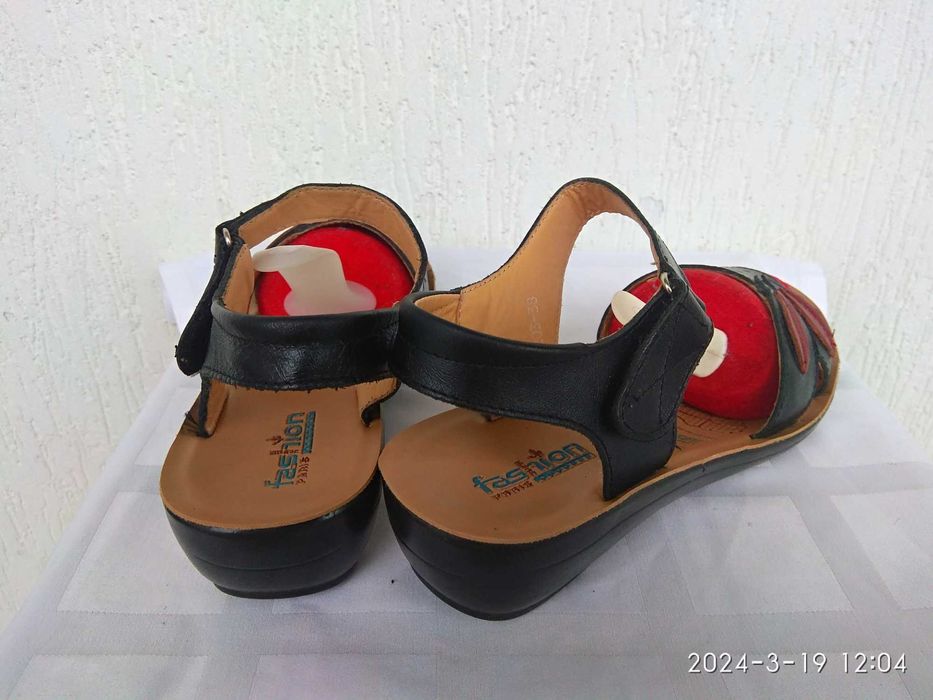 Босоножки кожанние Fashion Paris р.38