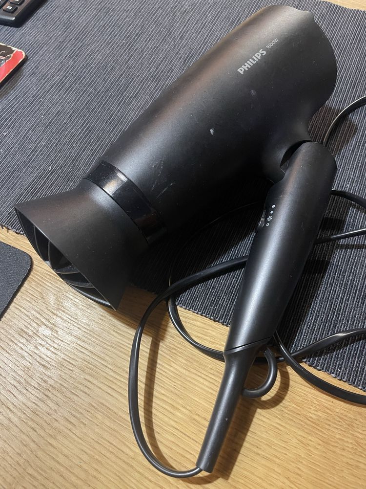 Suszarka Philips BHD308