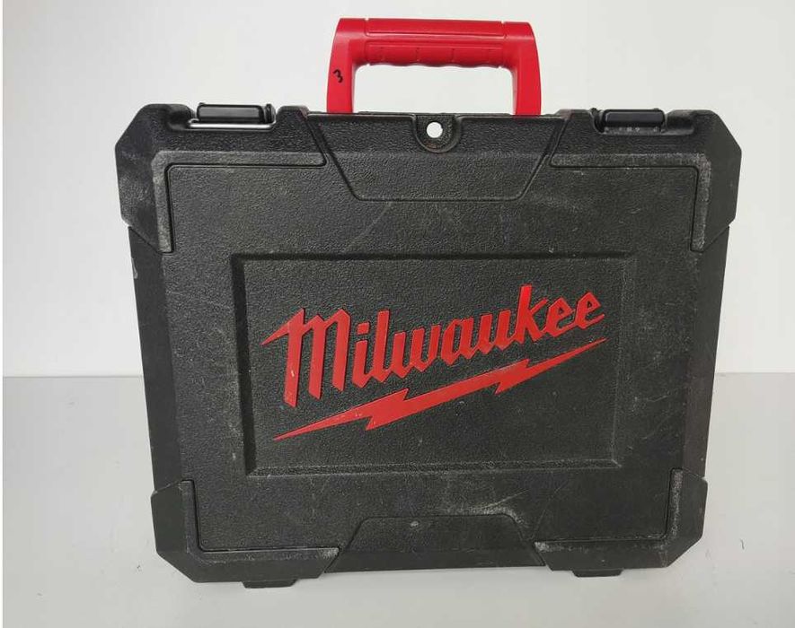 walizka narzędziowa Milwaukee, skrzynka na wkrętarkę i klucz Milwaukee