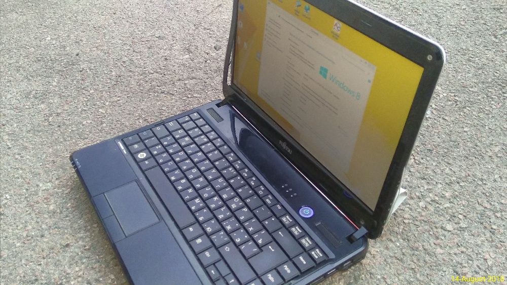 Fujitsu Lifebook SH531