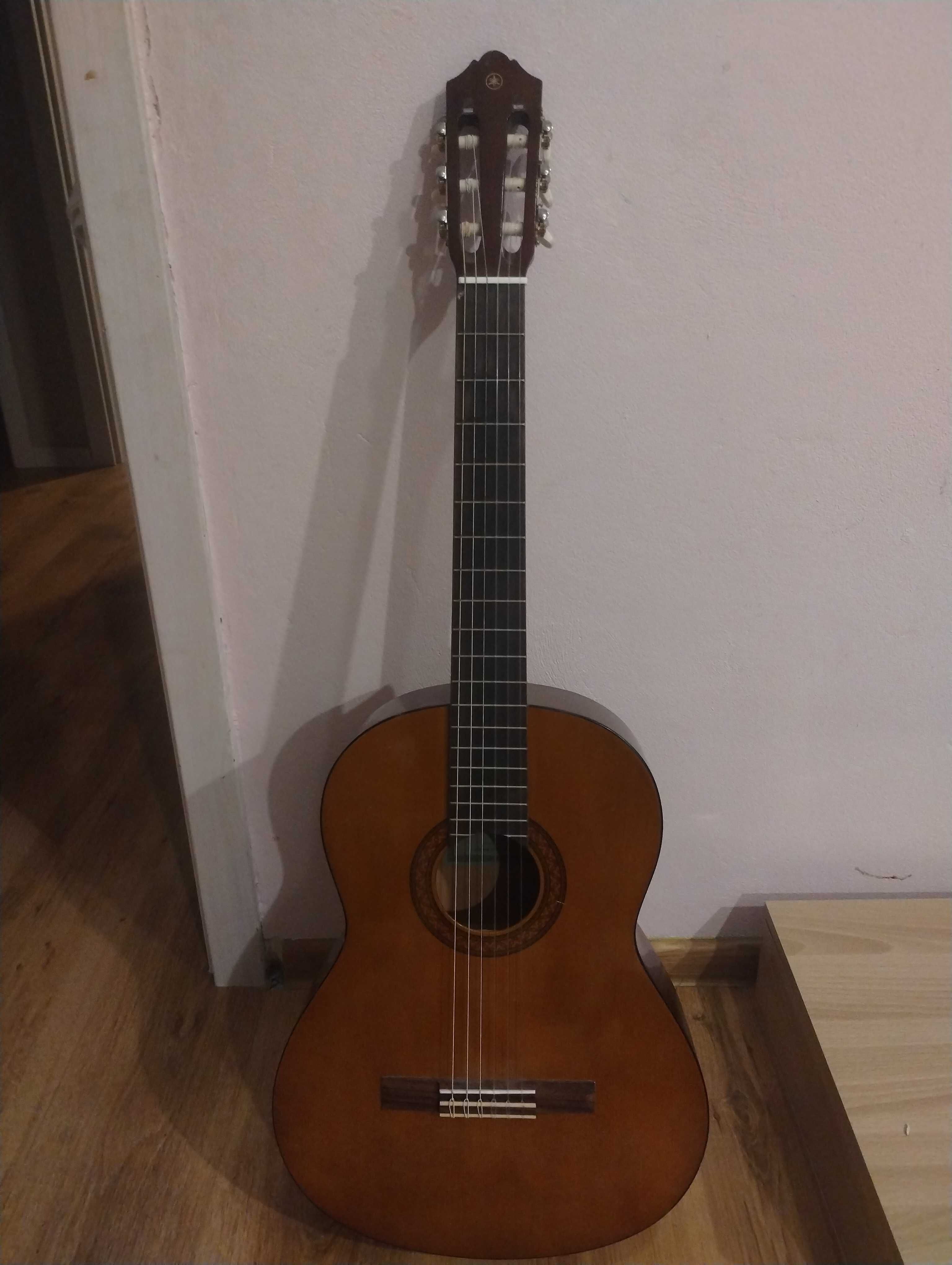 GITARA Yamaha, dla początkujących gitarzystów i muzyków
