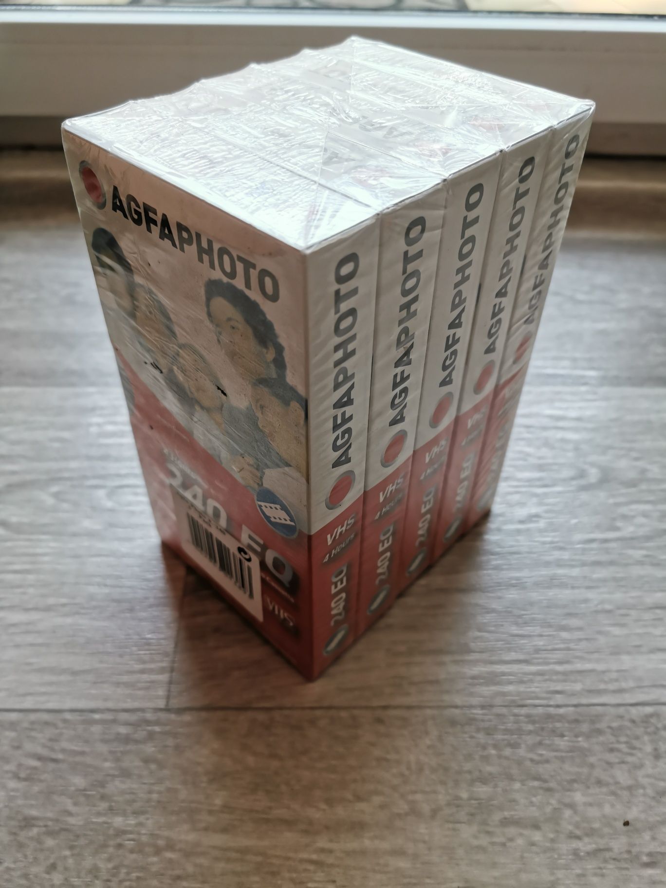Kaseta VHS Agfaphoto 240EQ, cena za 5 sztuk, nowe zafoliowane.