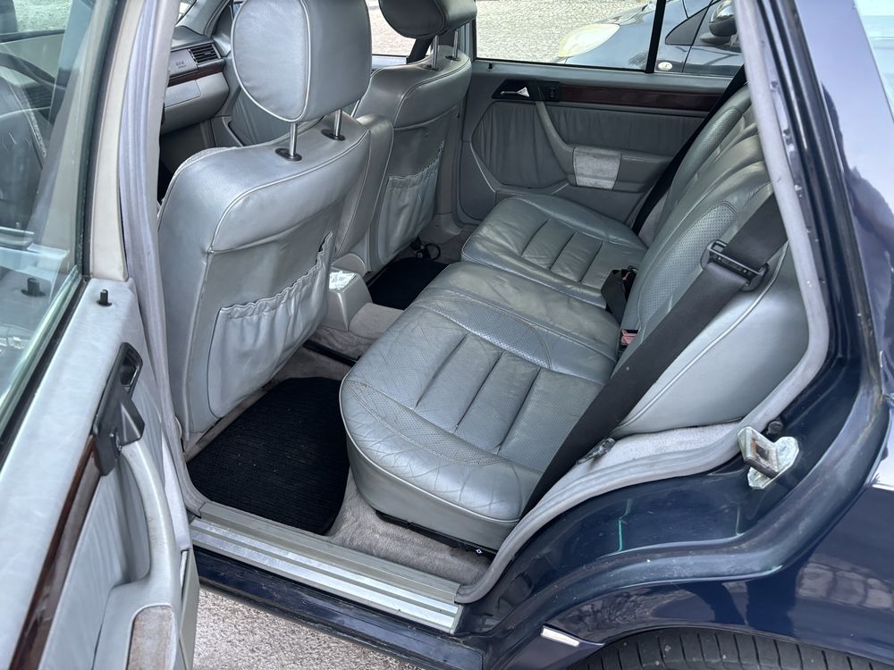 E 300 TD Touring Turbo Diesel  NACIONAL. 27 Extras Origem W124