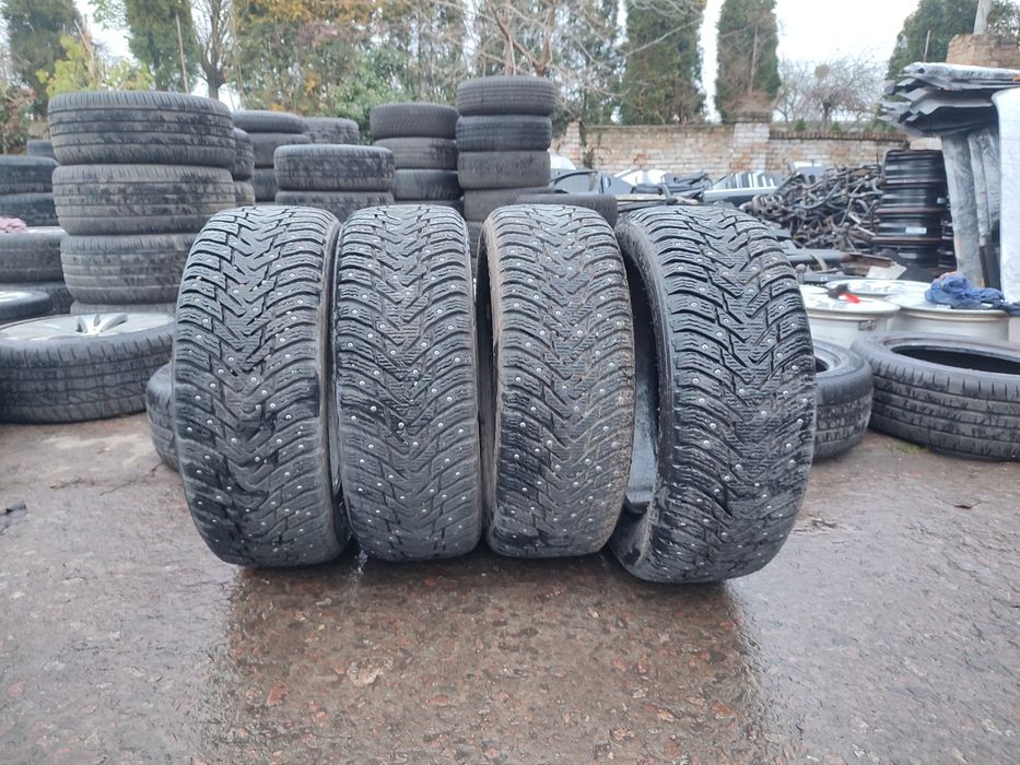 Шини R 16 205/55 Nokian Hakkapeliitta 8 резина зимова колеса зима