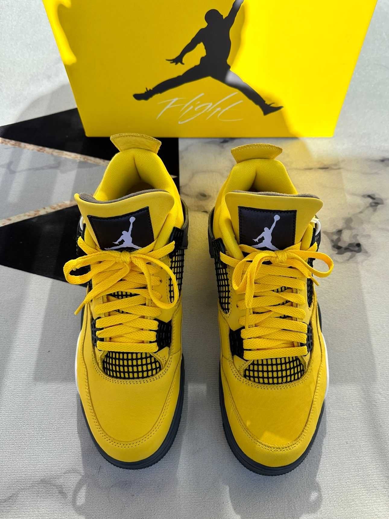 Jordan4Air4RetroLightning UnisexTrampki R.40