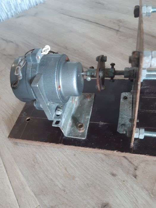 Электродвигатель ДС-1