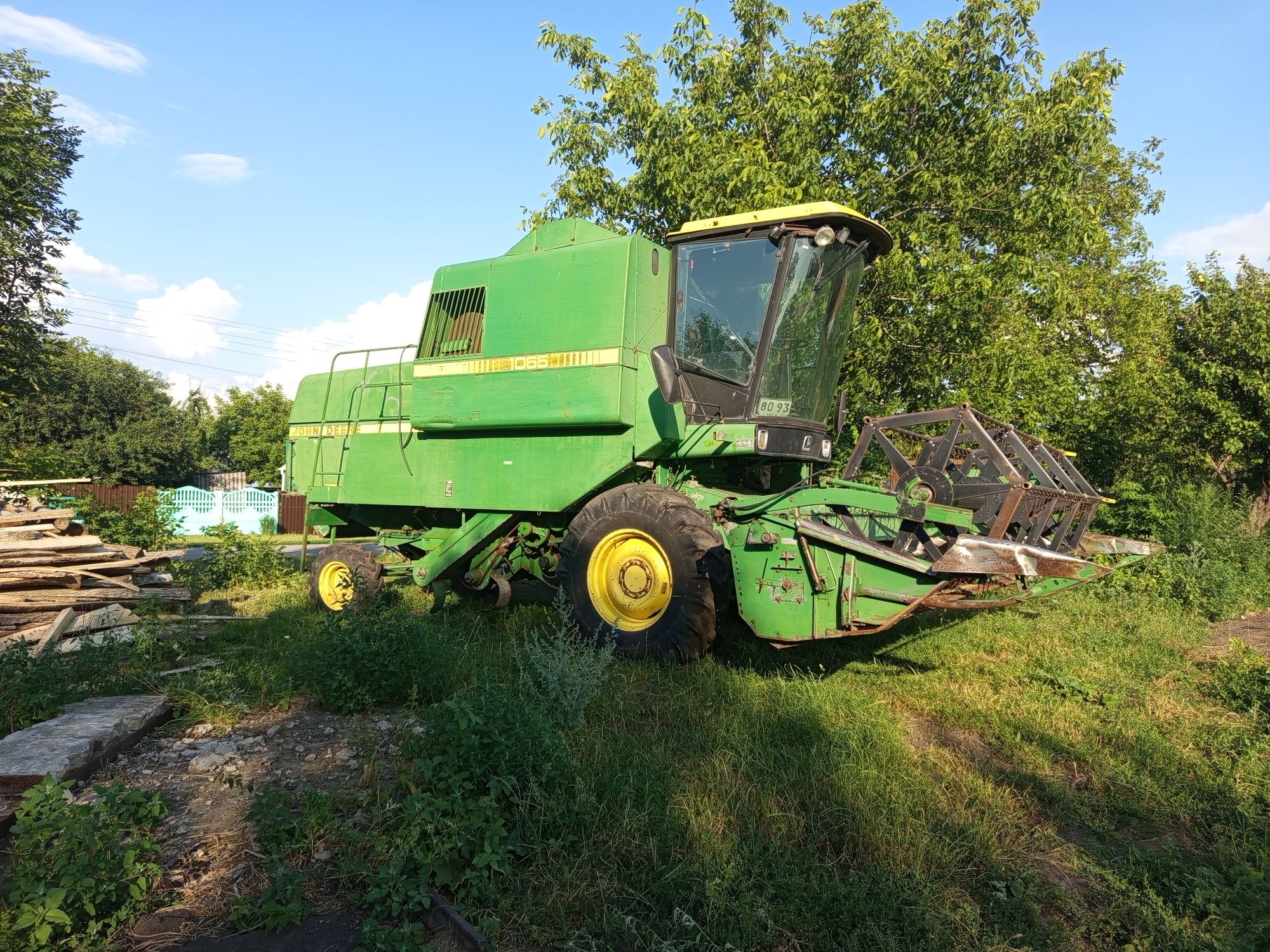 Продам комбайн John Deere 1065