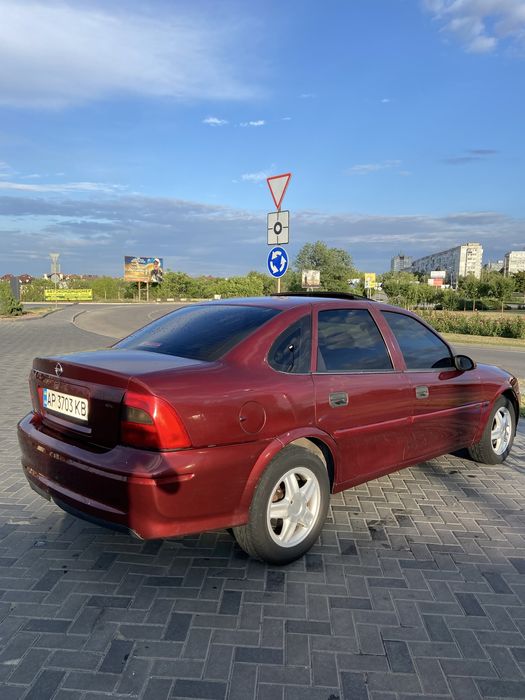 Продам Опель Вектра Б