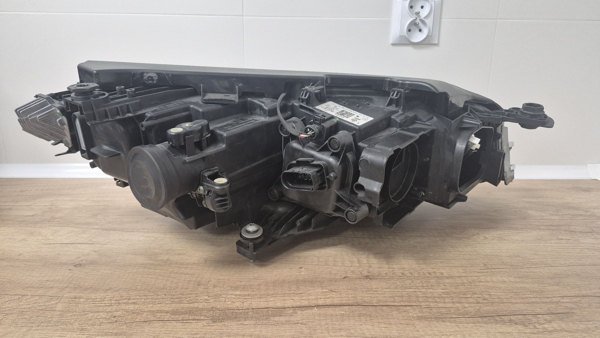 Arteon R-line Lampa Lewy PRZÓD 3G8.941.081.P