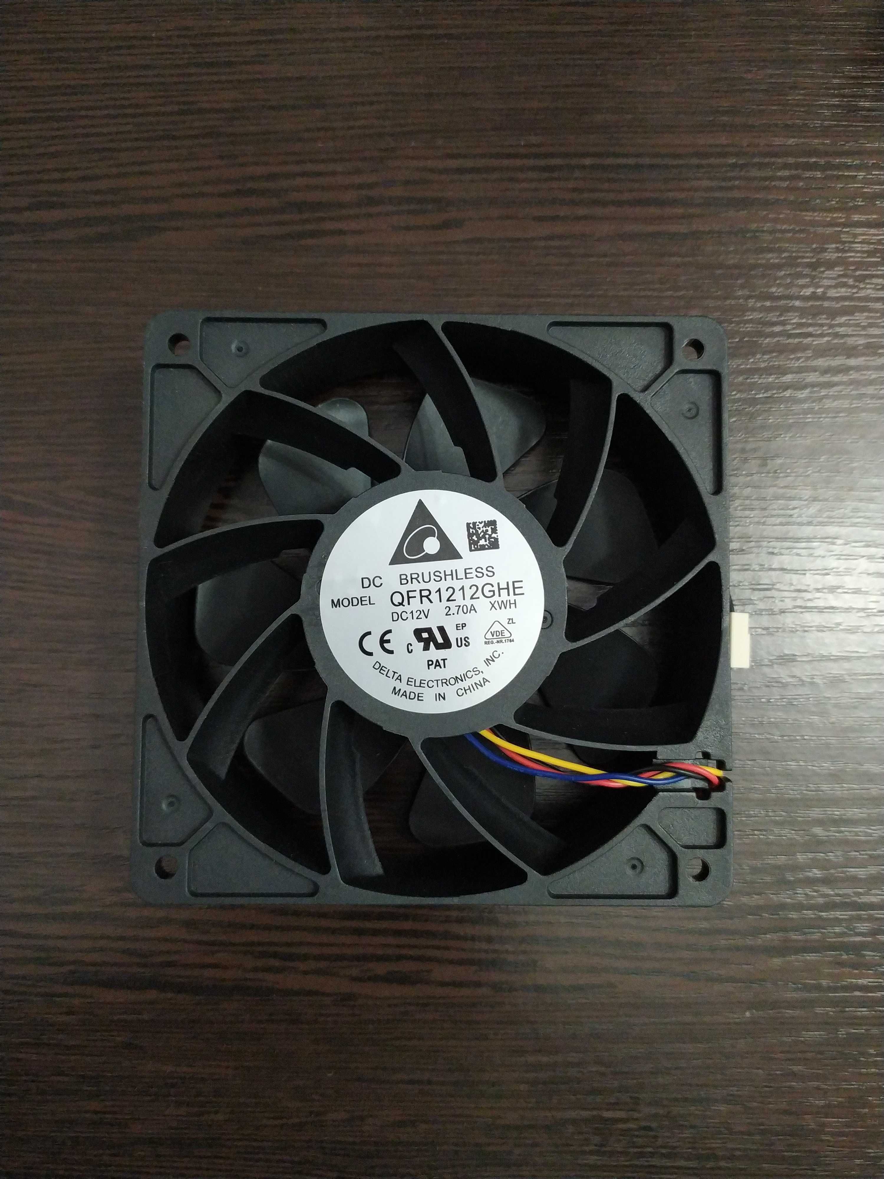 Вентилятор, кулер 120 мм для айсика asic Antminer