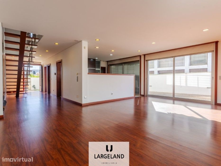 Moradia T4 em Santa Maria da Feira