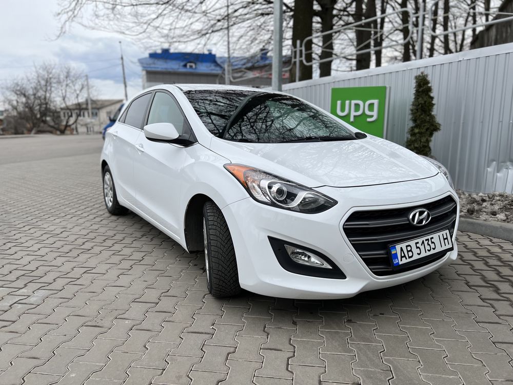 Hyundai Elantra 2.0